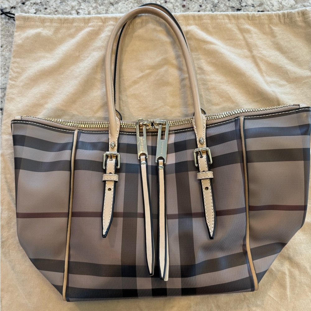 Smoked Check Tote Bag in Smoke Color